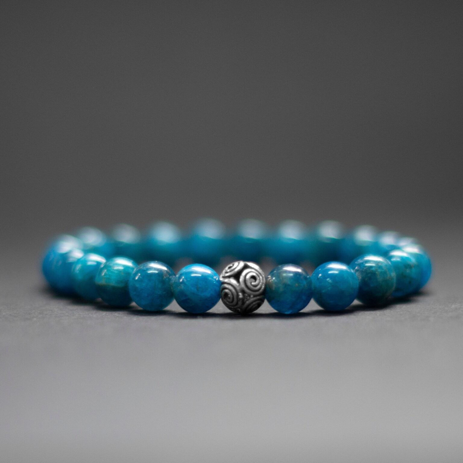 Apatite Bracelet – 8mm - Aquarius Stones