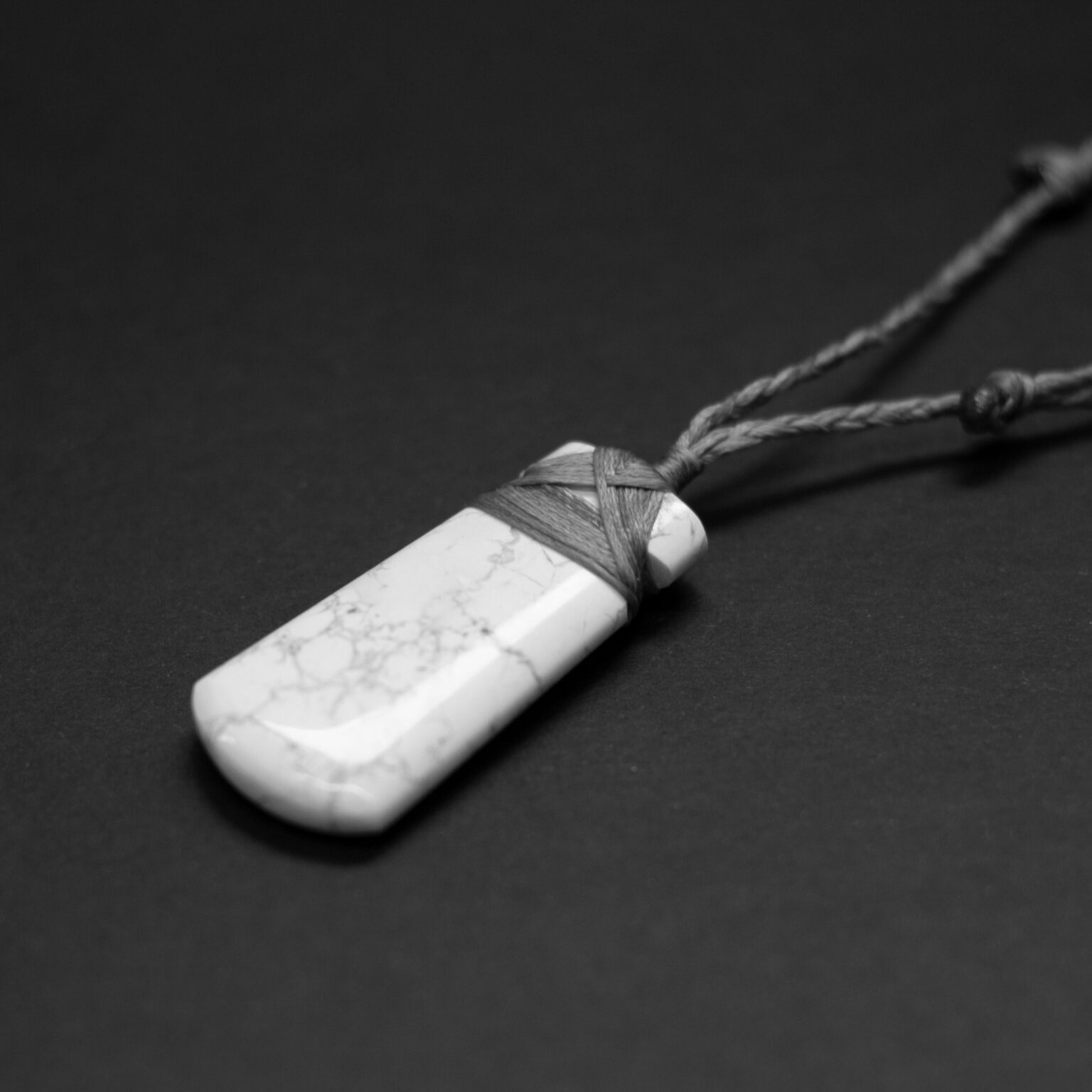 Howlite Toki Necklace - Aquarius Stones
