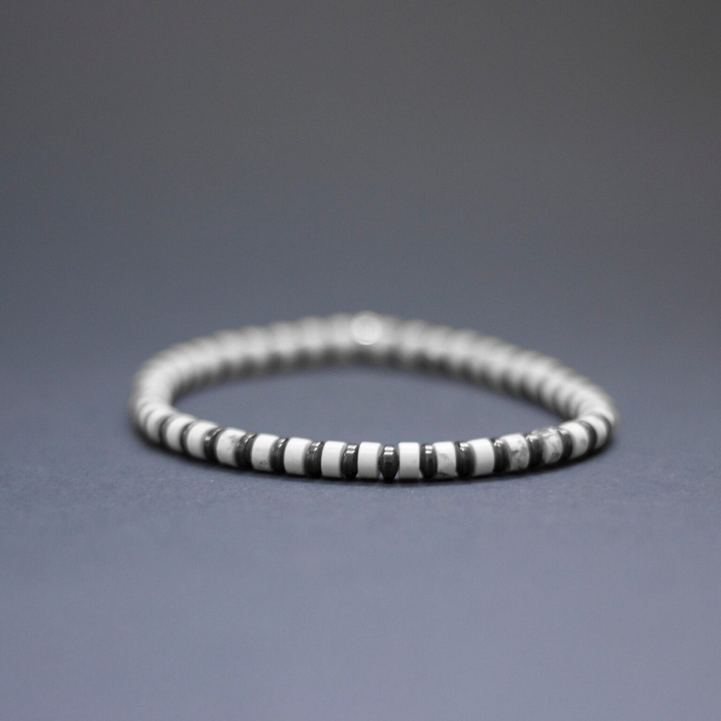 Howlite and Hematite Bracelet 4mm – Pulse Collection - Aquarius Stones