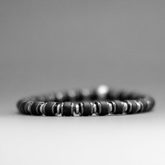 Onyx and Hematite Bracelet 6mm – Light Halo collection - Aquarius Stones