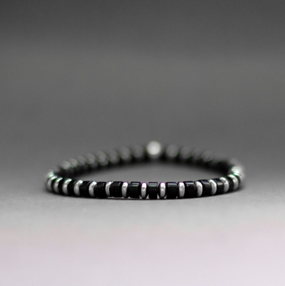 Onyx and silver Hematite Bracelet 4mm – Pulse Collection - Aquarius Stones
