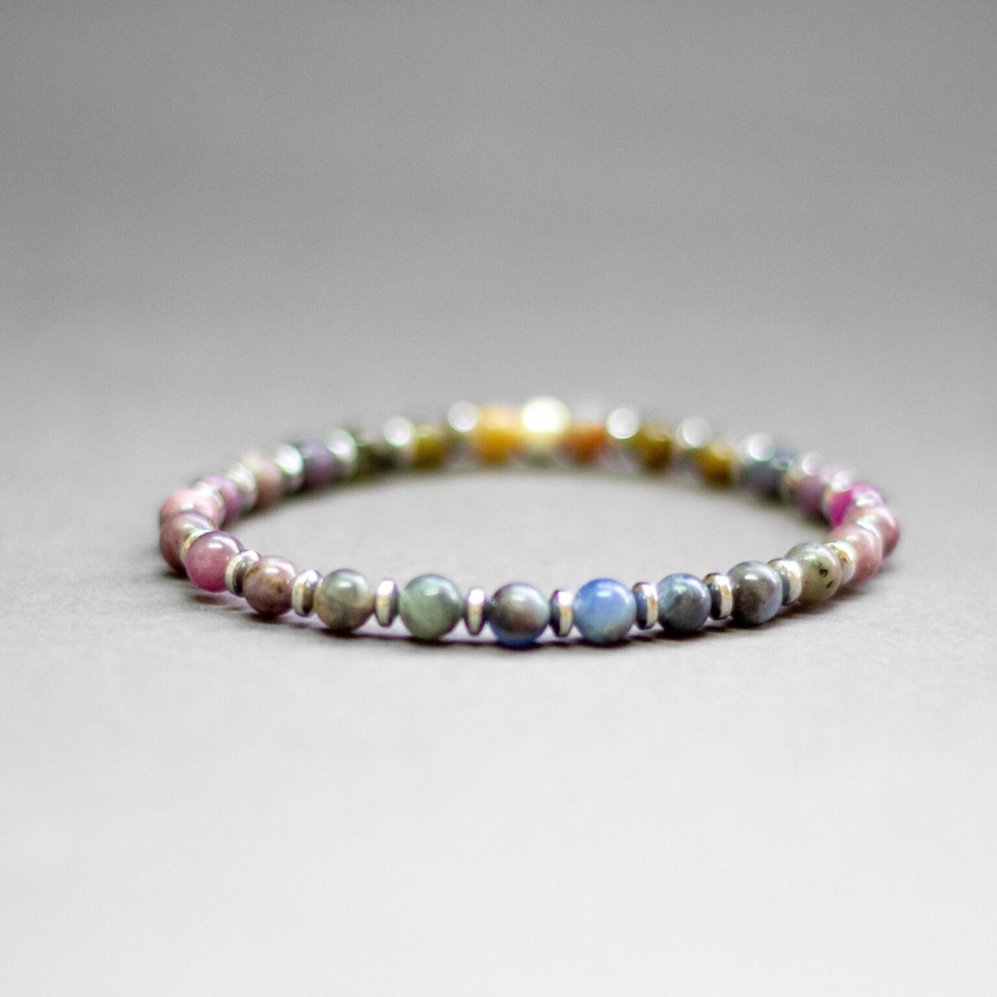 Multicolor Sapphire and Silver Hematite bracelet 6mm – Pulse Collection - Aquarius Stones