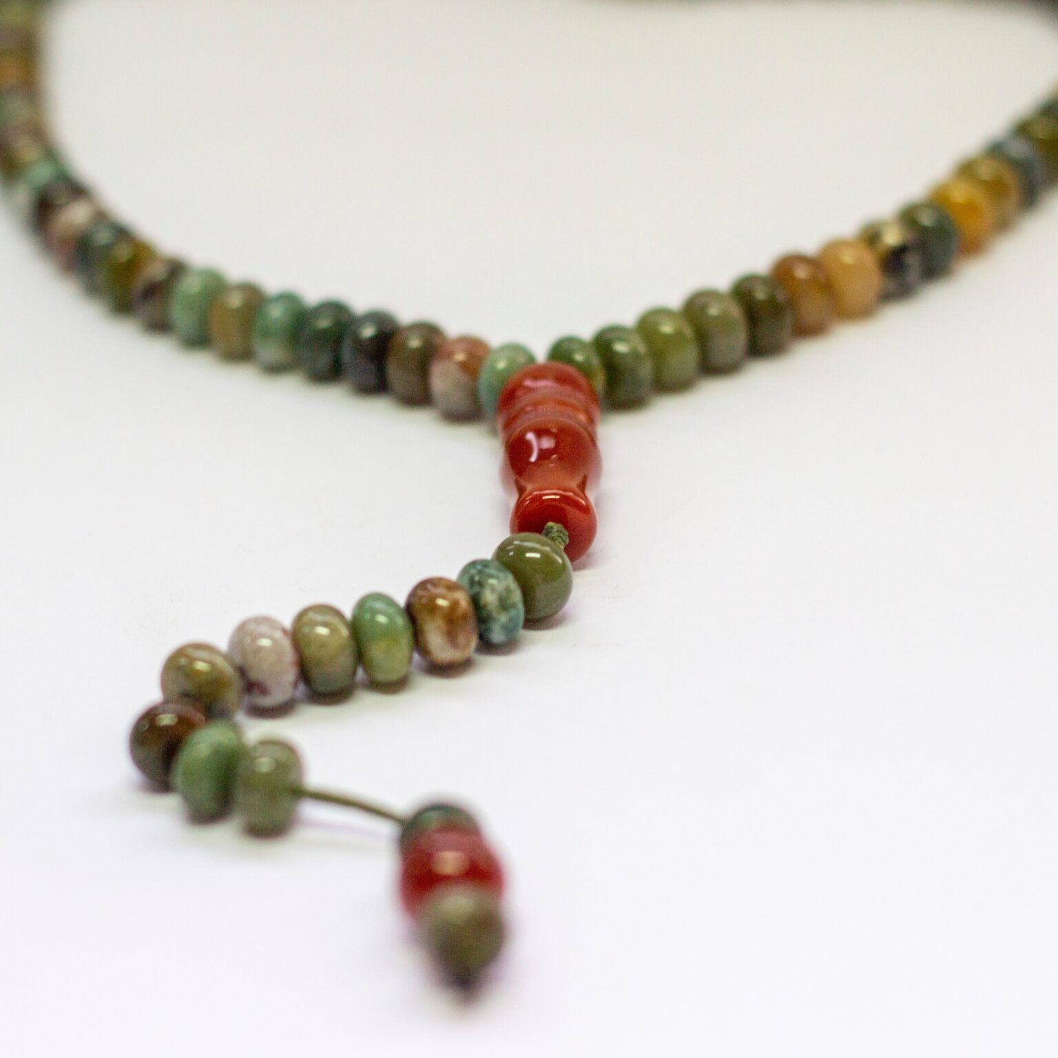 Moss Agate Rosary (100 Beads) 8mm flat - Aquarius Stones
