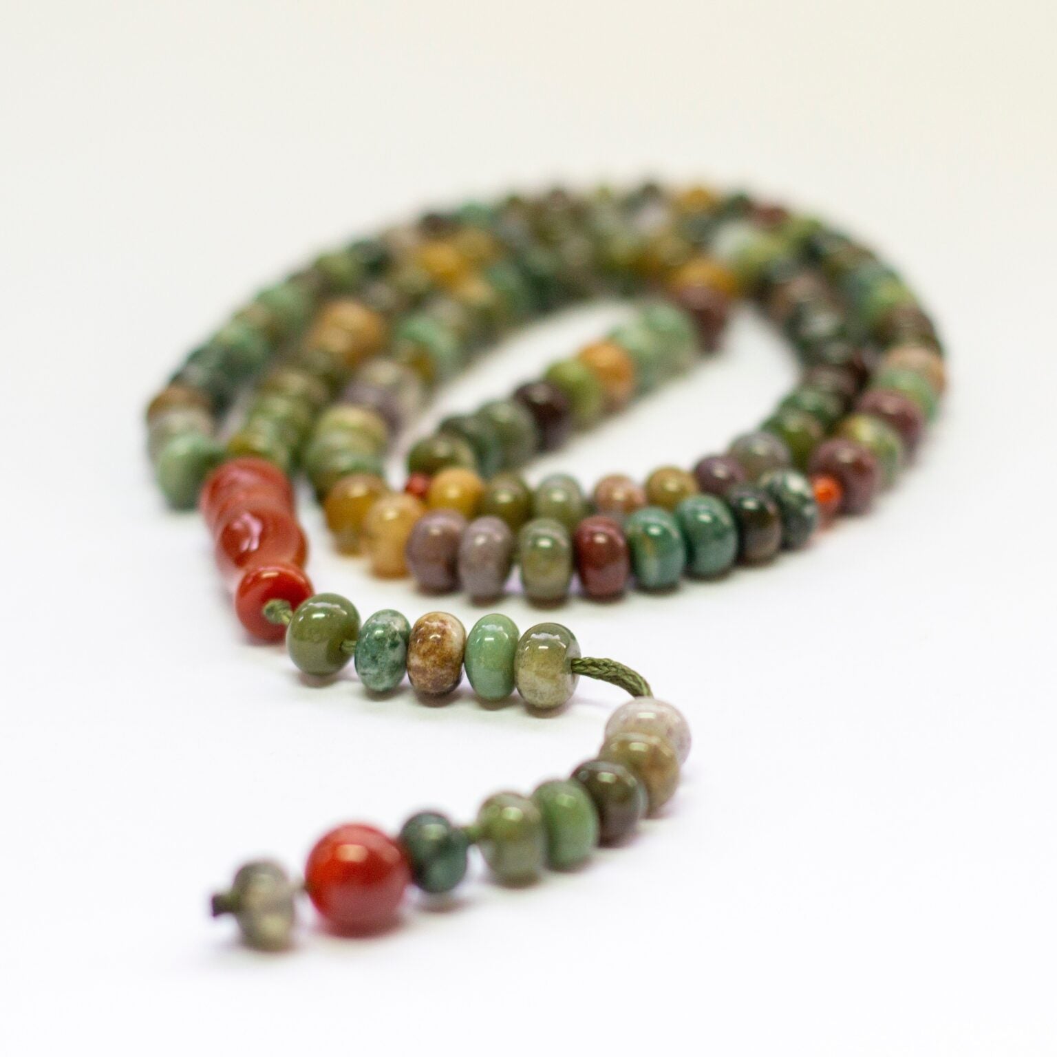 Moss Agate Rosary (100 Beads) 8mm flat - Aquarius Stones
