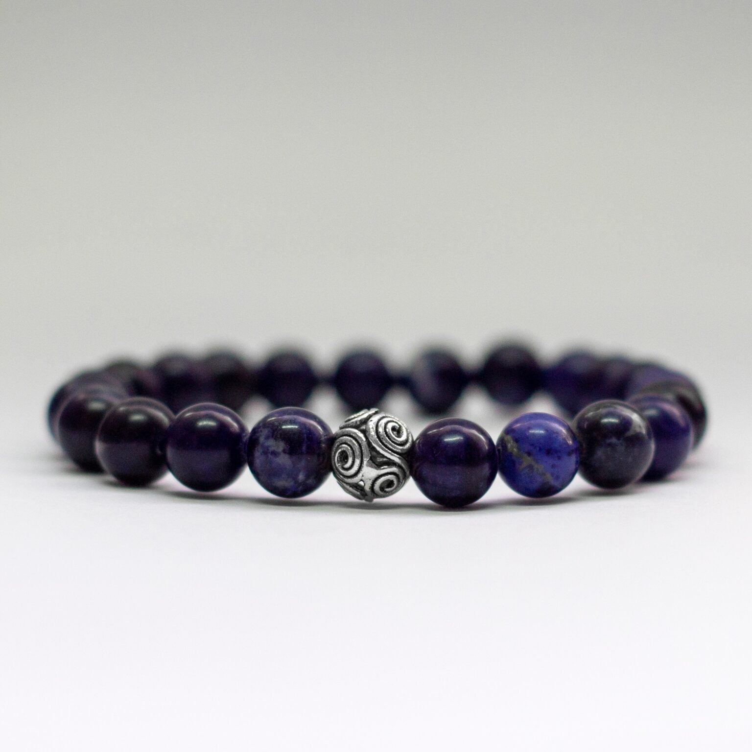 Sodalite Bracelet – 8mm - Aquarius Stones