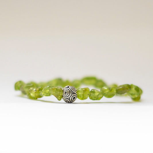 Peridot Bracelet β 6mm Irregular - Aquarius Stones