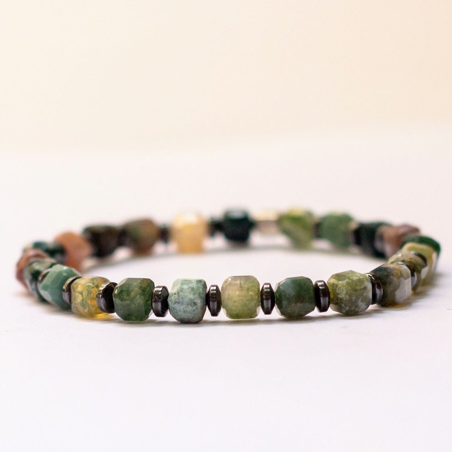 Moss Agate and Grey Hematite Bracelet 5mm – Earth Cubes Collection - Aquarius Stones