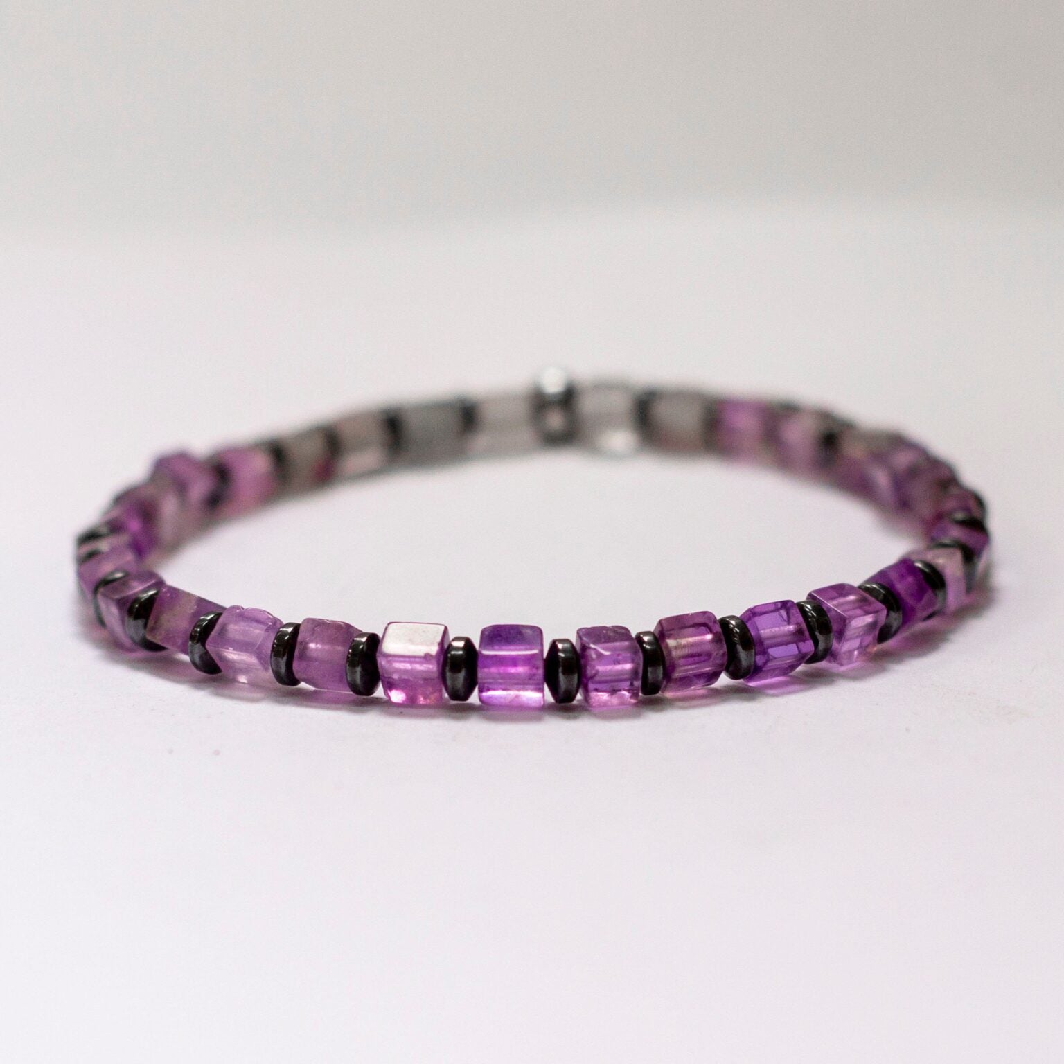 Amethyst Bracelet – 5mm cube - Aquarius Stones