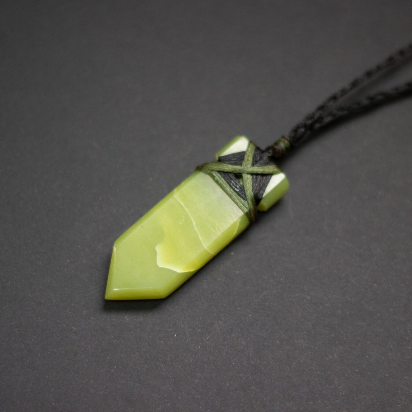 Lemon Jade Toki Necklace - Aquarius Stones