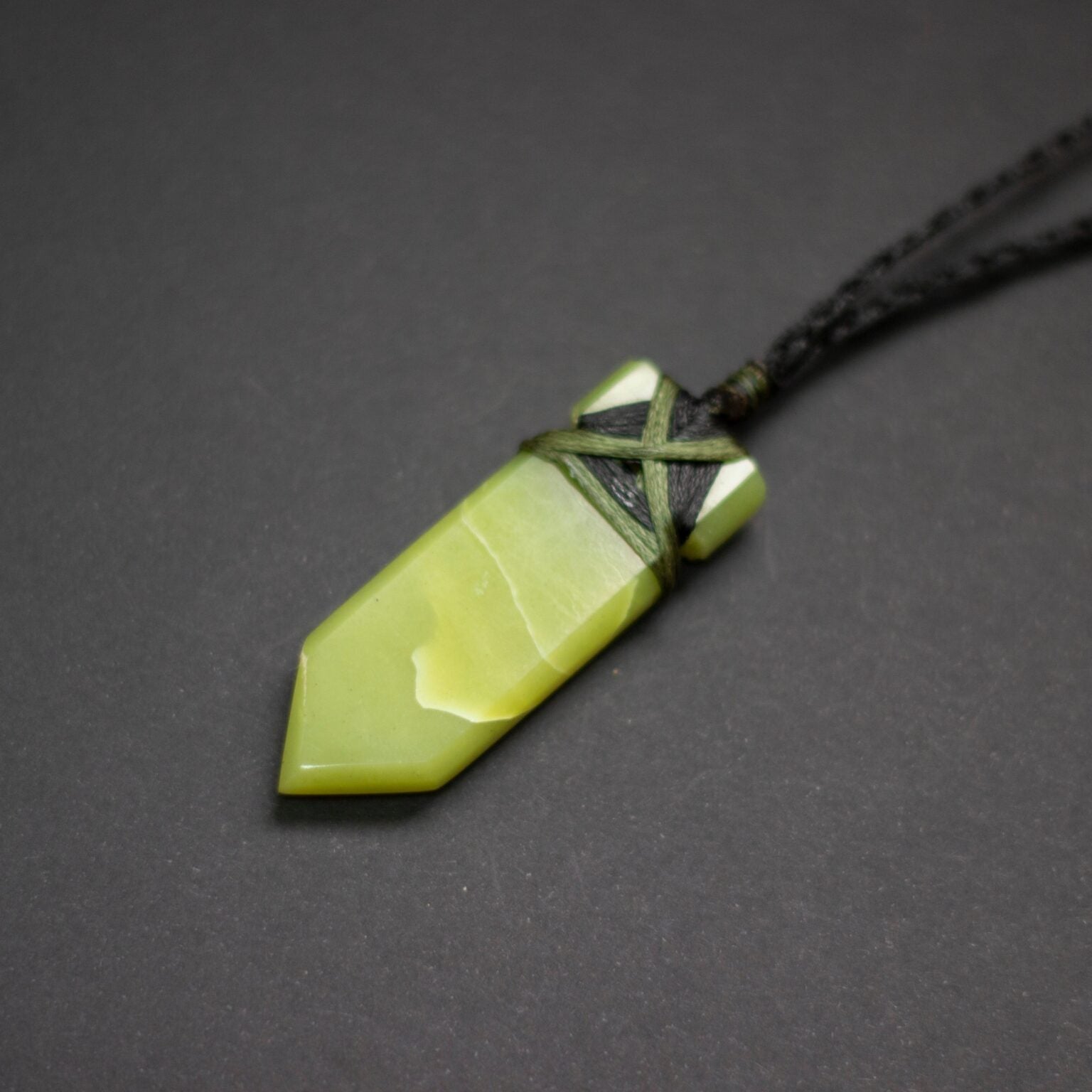 Lemon Jade Toki Necklace - Aquarius Stones