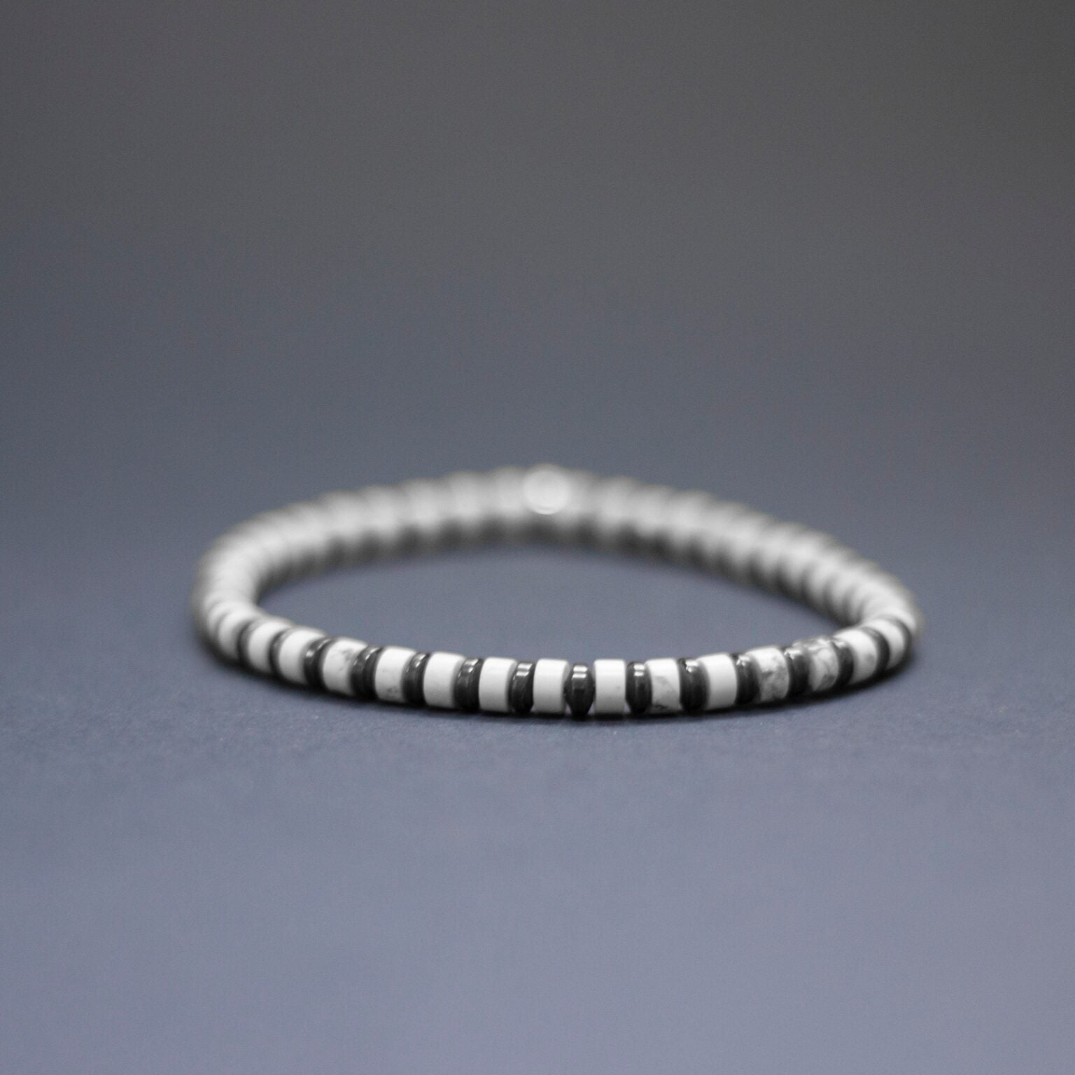 Howlite and Hematite Bracelet 4mm – Pulse Collection - Aquarius Stones