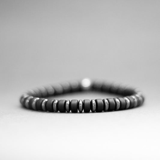 Onyx and Hematite Bracelet 6mm - Aquarius Stones