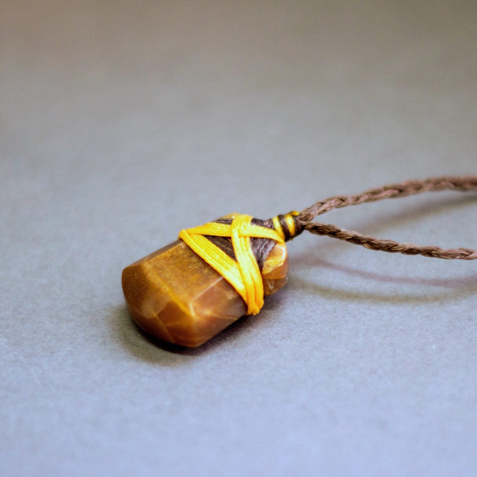 Rainbow Sunstone Toki Necklace - Aquarius Stones