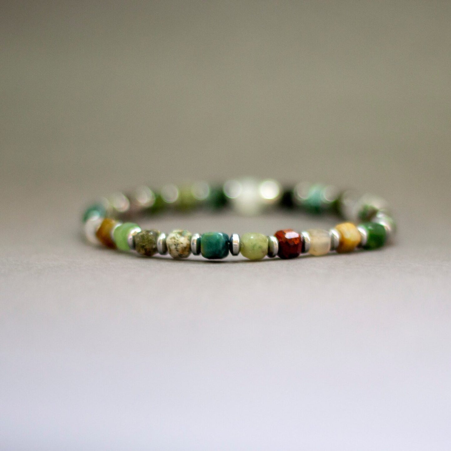 Moss Agate and Silver Hematite Bracelet 5mm – Earth Cubes Collection - Aquarius Stones