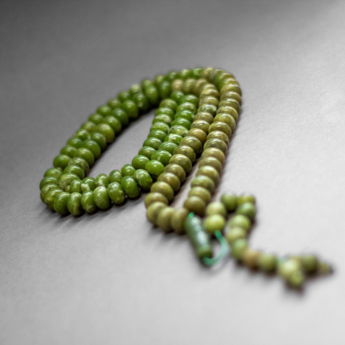 Jade Rosary (100 Beads – flat) - Aquarius Stones