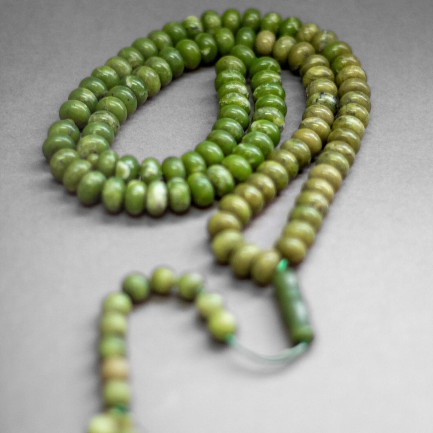 Jade Rosary (100 Beads – flat) - Aquarius Stones