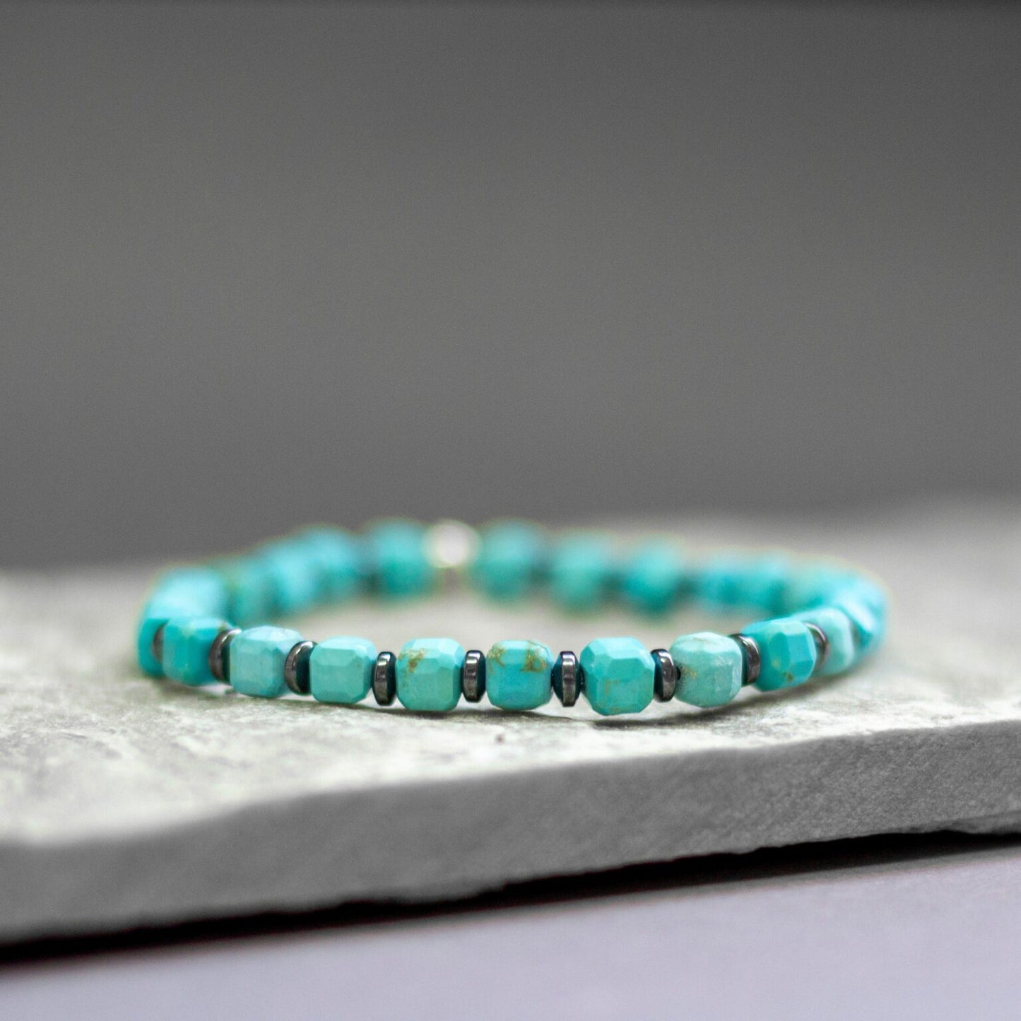 Turquoise and grey Hematite Bracelet 5mm – Earth Cubes Collection - Aquarius Stones