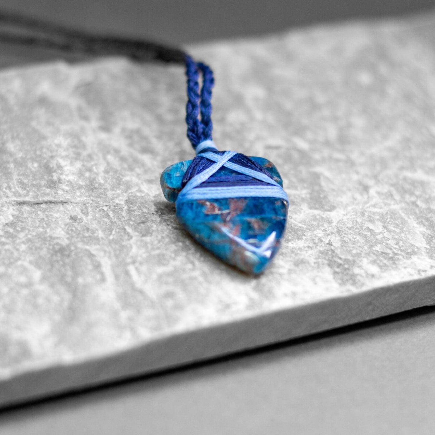 Apatite Toki Necklace (Small) - Aquarius Stones