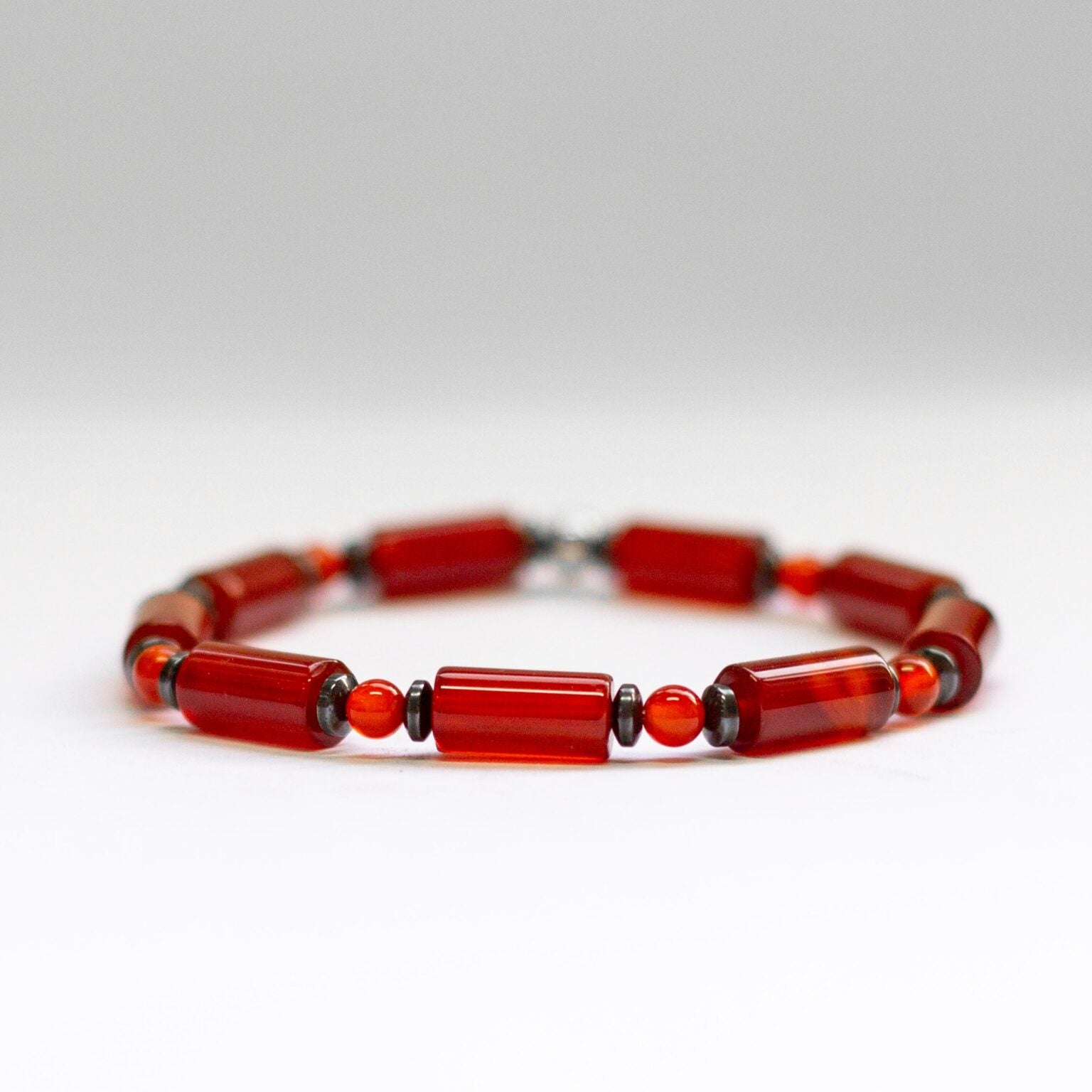 Carnelian and Hematite Bracelet 5mm – Pulse Collection - Aquarius Stones