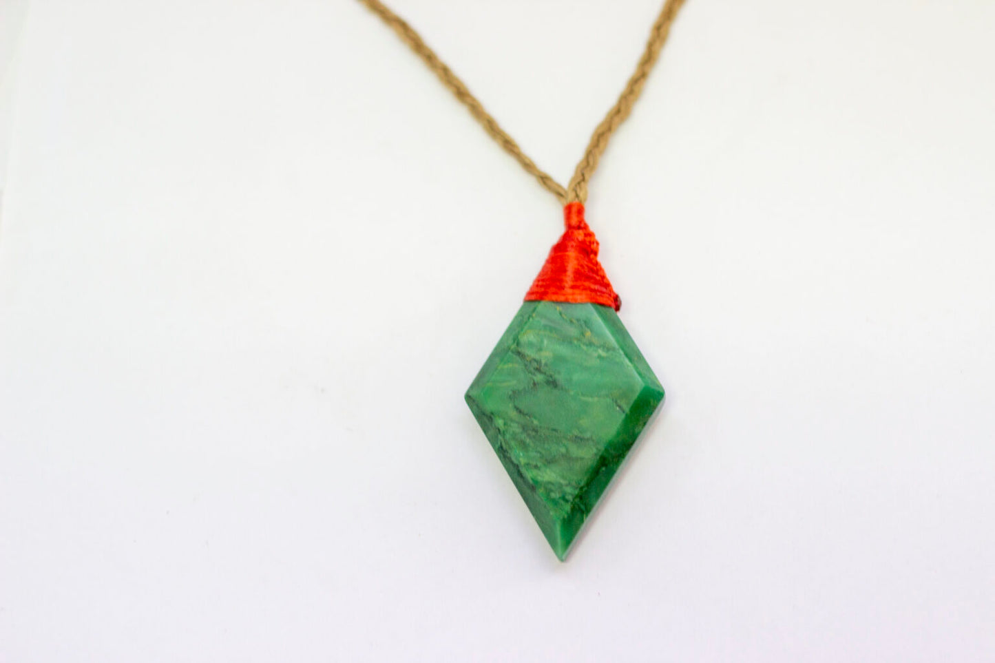 Jade Rhombus Necklace - Aquarius Stones