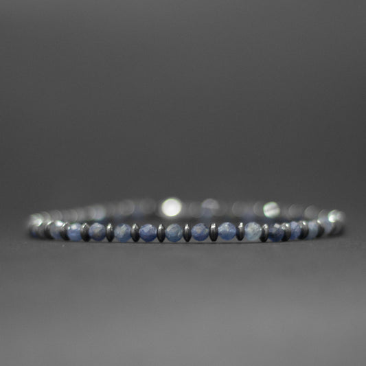 Blue Sapphire and Silver Hematite bracelet 4mm – Pulse Collection - Aquarius Stones
