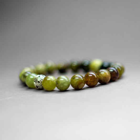 Green Garnet Bracelet – 8mm - Aquarius Stones