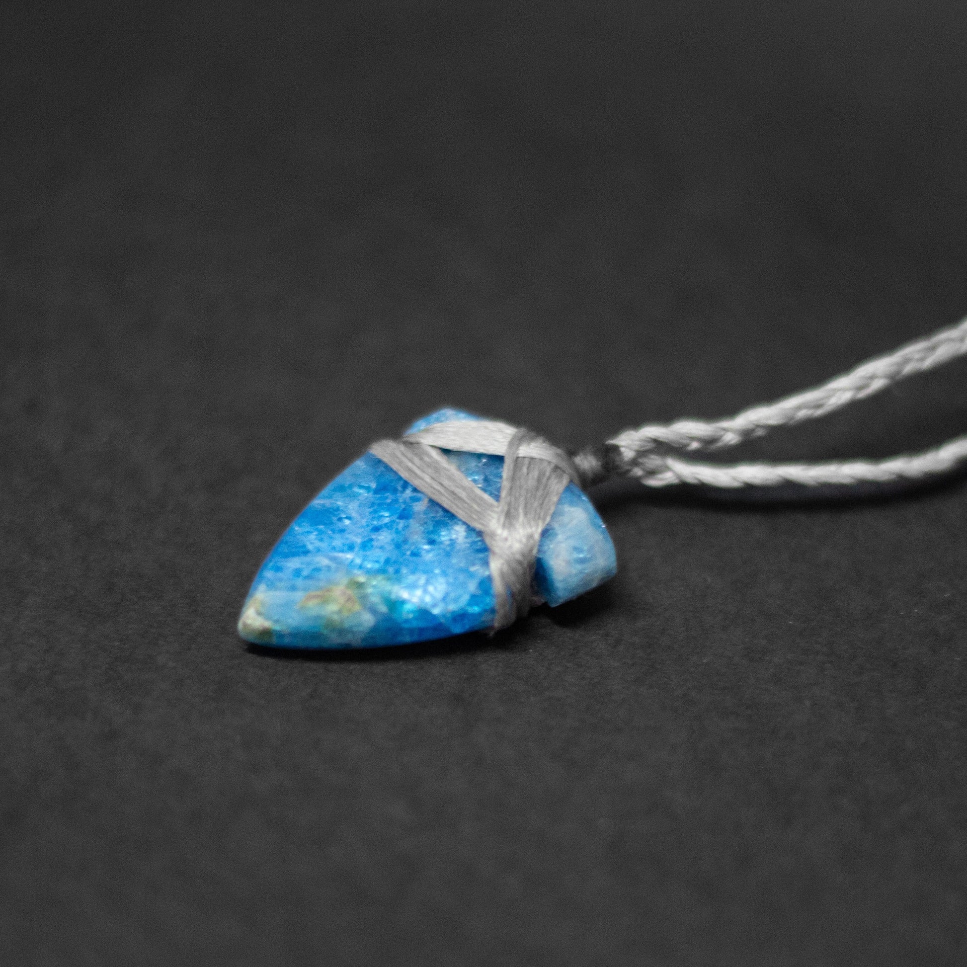 Apatite Toki Necklace (Small) - Aquarius Stones