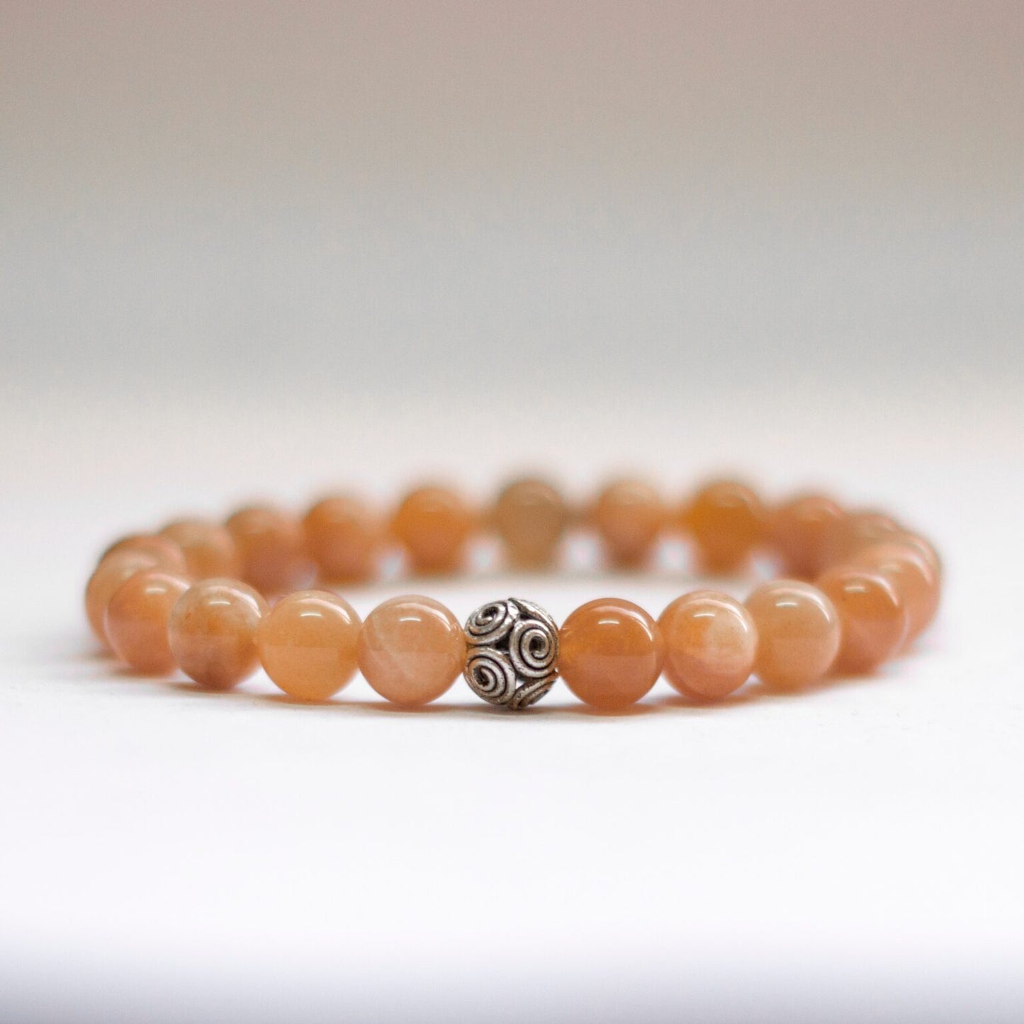 Peach Moonstone Bracelet – 8mm - Aquarius Stones