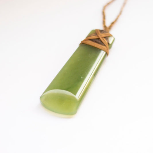 Jadite Toki Necklace - Aquarius Stones