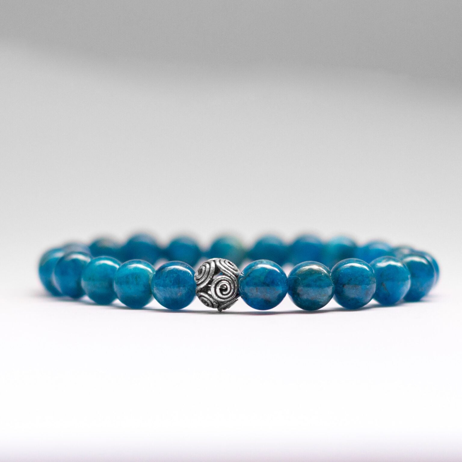 Apatite Bracelet – 8mm - Aquarius Stones