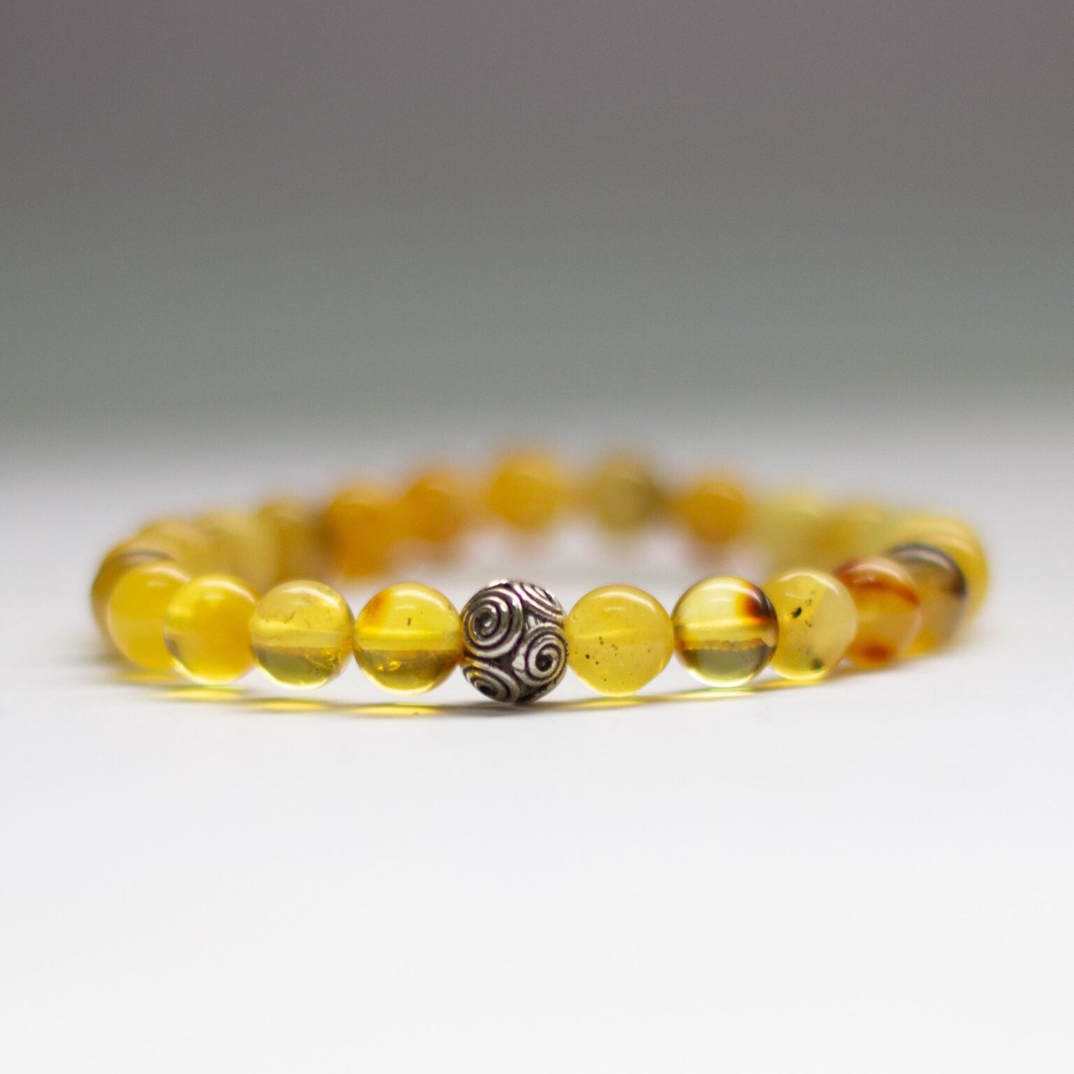 Amber Bracelet – 8mm - Aquarius Stones