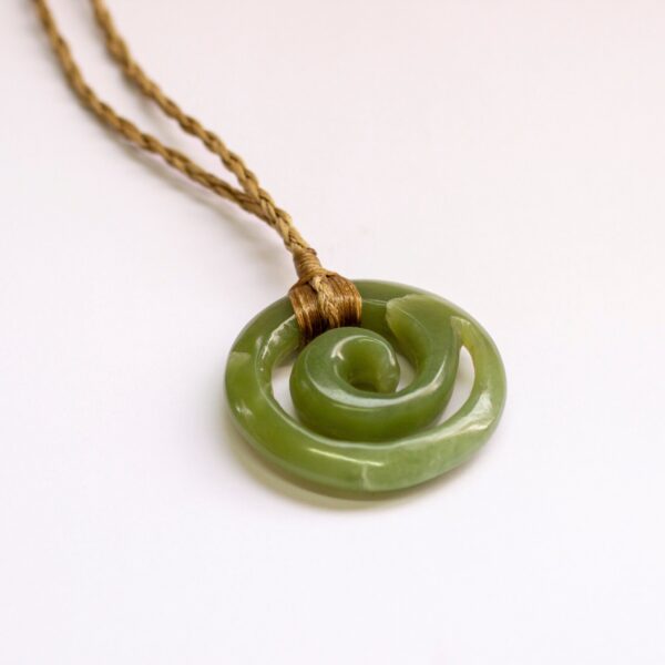 Jadite Kuro Necklace (Carved)
